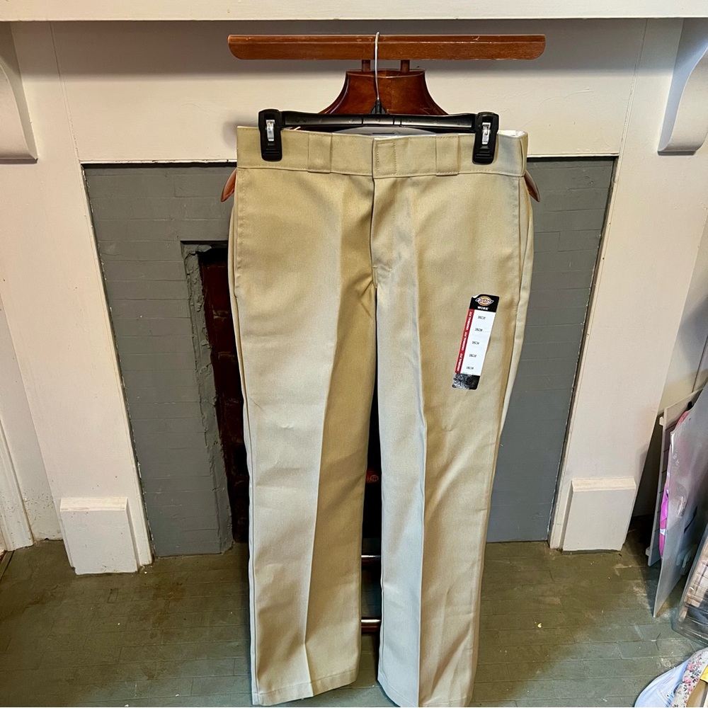 Dickies Tan Chinos Classic Flat-Front Style